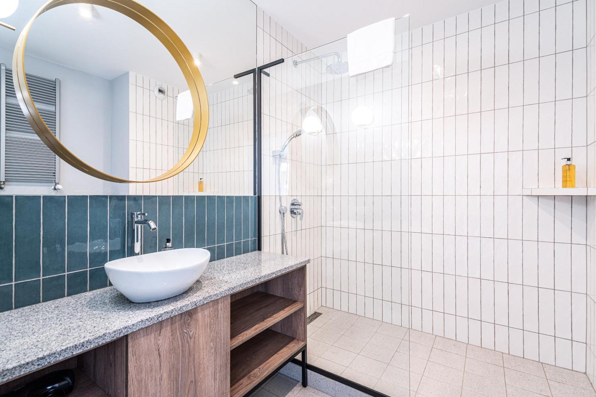 Rentplanet - Apartament Debniki Cracovia Esterno foto